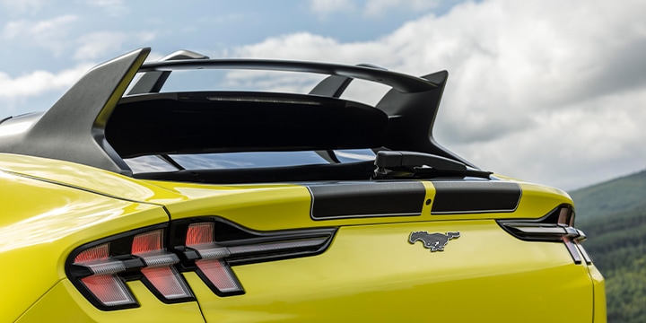 Nouvelle Ford Mustang Mach-E Rally aileron arrière